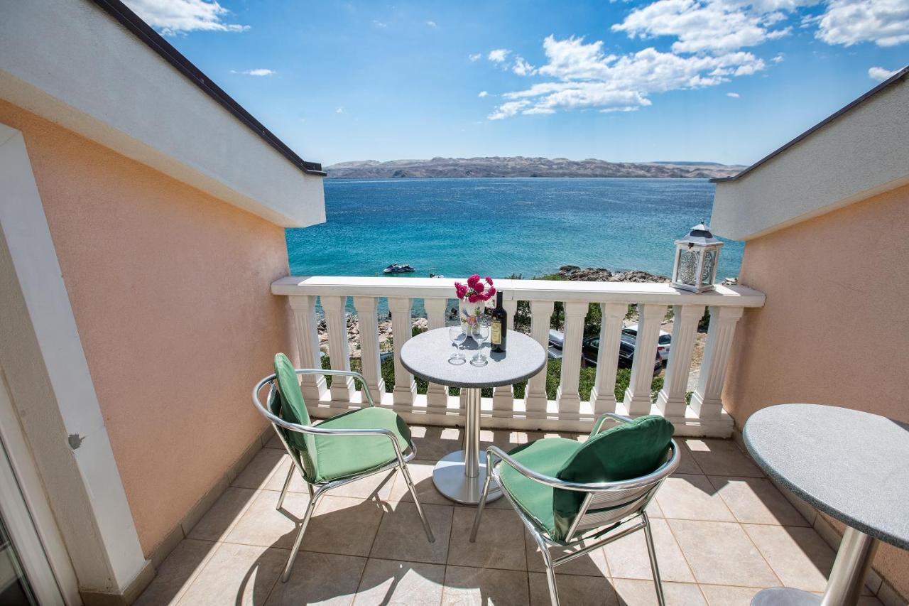 Ferienhaus Elena Karlobag Buitenkant foto